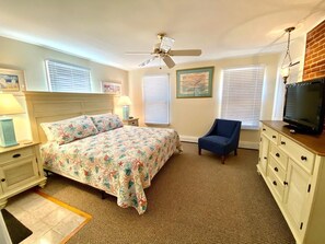 Cottage, plusieurs lits, cheminée, vue jardin | 4 chambres, décoration personnalisée, ameublement personnalisé