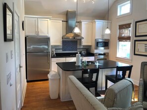 코티지, 침대(여러 개), 주방, 정원 전망 | 전용 주방 | 커피/티 메이커