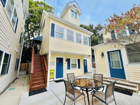 Exterior - Maryland Gardens 19D (Rehoboth Beach)