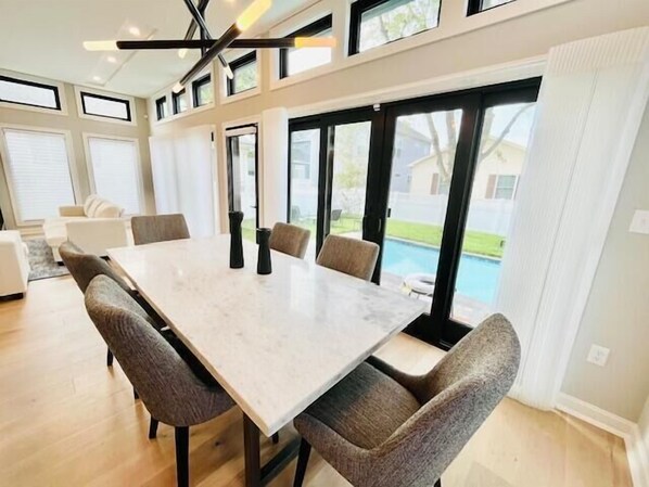 5 bedrooms, individually decorated, individually furnished - Sandalwood Street 306 (Rehoboth Beach)