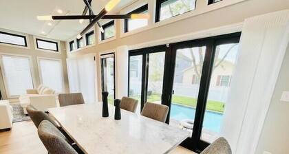 Sandalwood Street 306