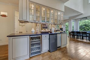 Dining - Henlopen Avenue 94 (Rehoboth Beach)