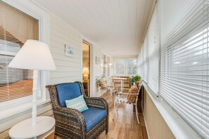 アパートメント ベッド (複数台) キッチン ガーデンビュー | 内装