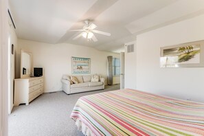 Maison, plusieurs lits, patio, vue piscine | 4 chambres, décoration personnalisée, ameublement personnalisé