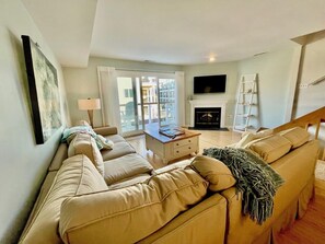 Townhome, Multiple Beds, Patio | Living area | Fireplace