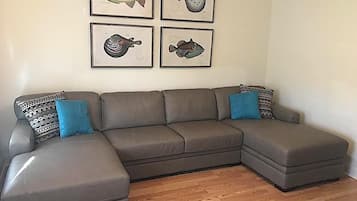 Townhome, Multiple Beds, Patio | Living area | Fireplace