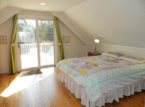 Cottage, Multiple Beds, Patio, Garden View | 3 bedrooms, individually decorated, individually furnished - Stockley Street 15.5 (Rehoboth Beach)