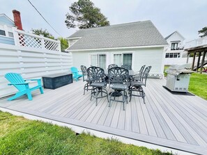 Outdoor dining - George Street 38427 (Rehoboth Beach)