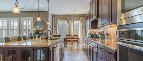 Huis, meerdere bedden, patio, uitzicht op stad | Privékeuken | Een koffiezetapparaat/waterkoker