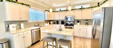 Maison, plusieurs lits, balcon, vue jardin (HICKMAN STREET 15) | Cuisine privée