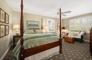 Hus, flere senger, kjøkken, hageutsikt | 4 soverom, individuelt dekorert og individuelt innredet