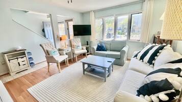 Cottage, Multiple Beds, Balcony, Ocean View | Living area | Fireplace