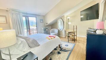 Cottage, Multiple Beds, Balcony, Ocean View | 4 bedrooms, individually decorated, individually furnished