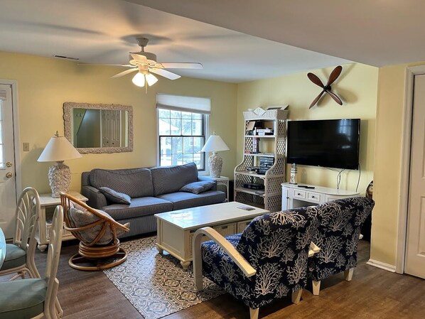 House, Multiple Beds, Patio, Garden View | Living area - Bayard Avenue 220 (Rehoboth Beach)