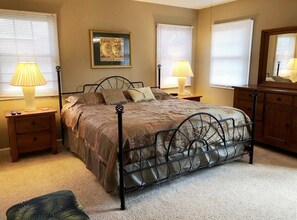 House, Multiple Beds, Fireplace, Garden View | 3 bedrooms, individually decorated, individually furnished - Sussex Street 73B (Rehoboth Beach)