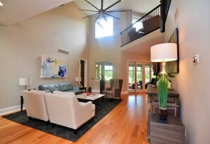 House, Multiple Beds, Pool Access, Garden View | Living area