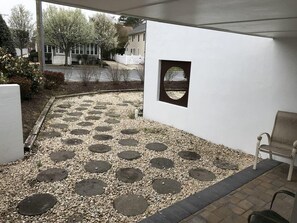 House, Multiple Beds, Patio, Garden View (DELAWARE AVENUE 1ST) | View from room