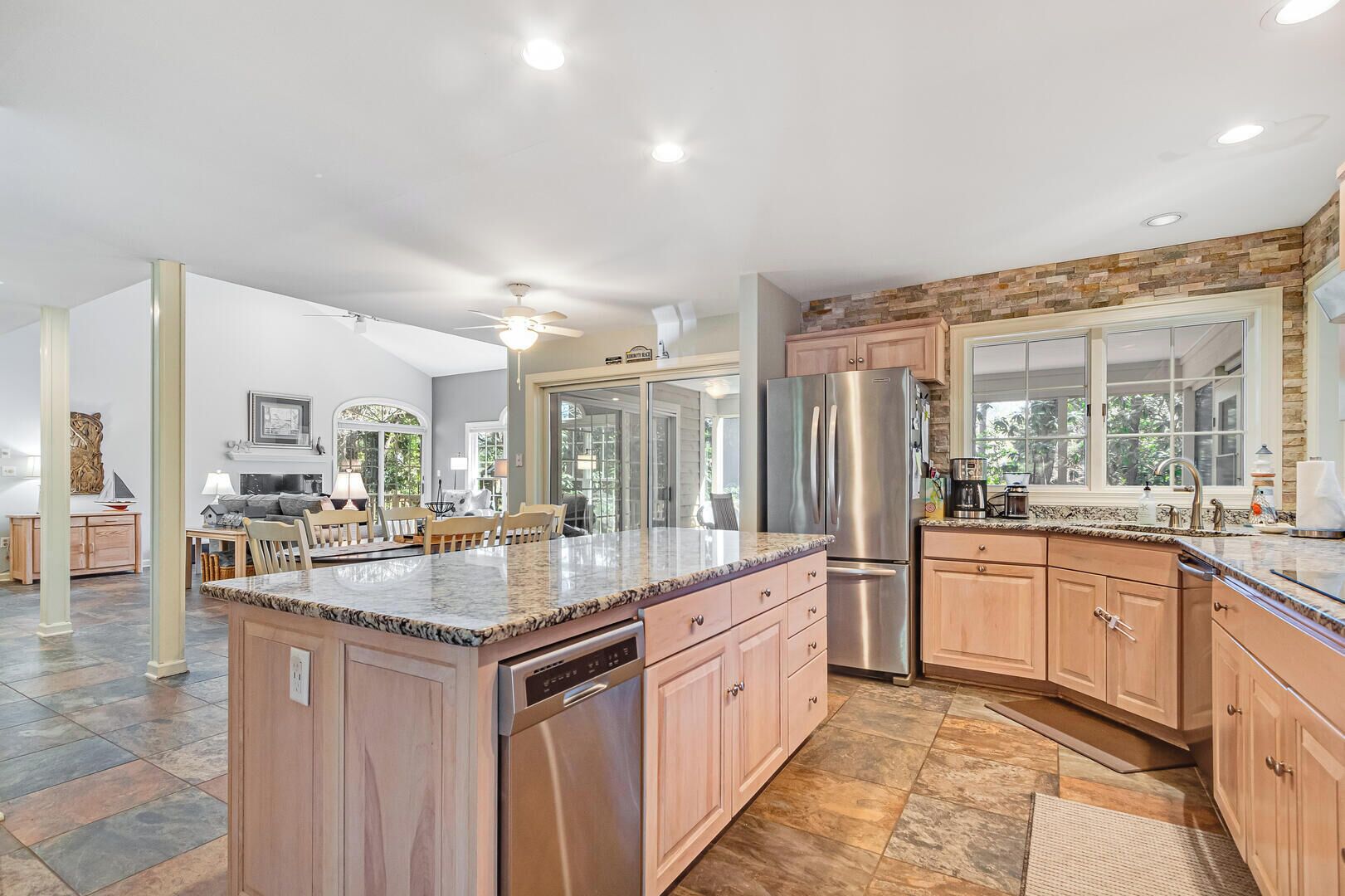 House, Multiple Beds, Kitchen, Garden View | Private kitchen | Coffee/tea maker