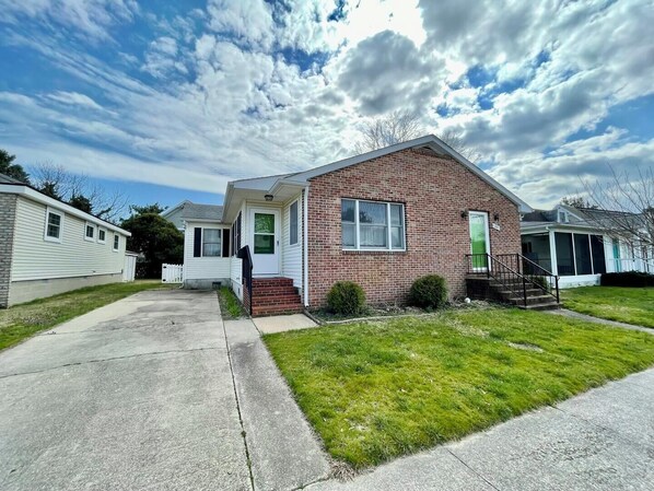 Exterior - Hickman Street 304 (Rehoboth Beach)