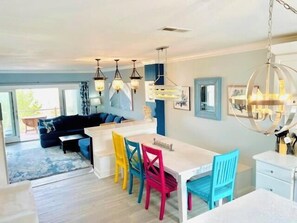 House, Multiple Beds, Patio, Ocean View | Living area