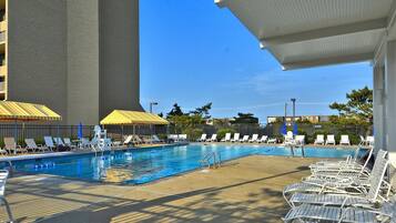 Seasonal outdoor pool