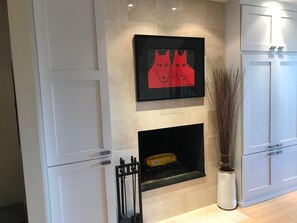 Townhome, 2 Queen Beds, Fireplace, Garden View | Interior