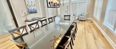 House, Multiple Beds, Pool Access, Pool View | 6 bedrooms, individually decorated, individually furnished