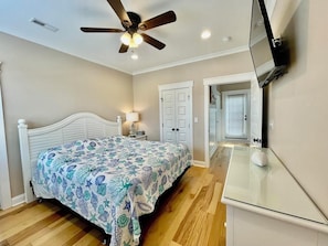6 habitaciones, decoración personalizada y muebles diferentes 
