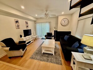 Townhouse, Beberapa Tempat Tidur, patio, pemandangan kebun | Area keluarga