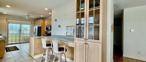 บ้านพัก, หลายเตียง, ห้องครัว, วิวสวน | ครัวส่วนตัว | เครื่องชงกาแฟ/ชา