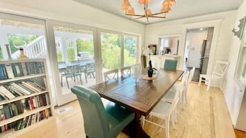 House, Multiple Beds, Fireplace, Garden View | 7 bedrooms, individually decorated, individually furnished