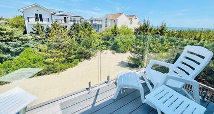 SEA Strand Court 3 #22