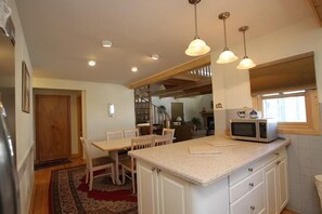 House, Multiple Beds, Fireplace, Garden View | Interior - Brooklyn Avenue 18 (Rehoboth Beach)