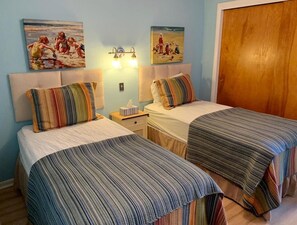 コンドミニアム ベッド (複数台) バルコニー | 2 室のベッドルーム、客室ごとに異なる装飾、客室ごとに異なるインテリア