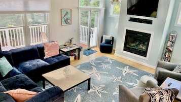 Townhome, Multiple Beds, Patio, Garden View | Living area | Fireplace