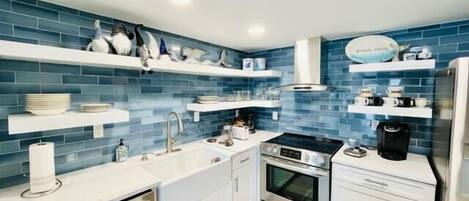 Condo, Multiple Beds, Balcony, Pool View | Private kitchen | Coffee/tea maker