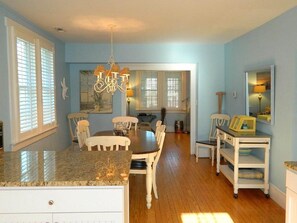 Cottage, plusieurs lits, cuisine, vue jardin