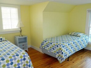 Cottage, plusieurs lits, cuisine, vue jardin