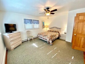 House, Multiple Beds, Fireplace, Ocean View | 6 bedrooms, individually decorated, individually furnished