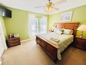 House, Multiple Beds, Kitchen, Pool View | 4 bedrooms, individually decorated, individually furnished - Calvert Street 14 (Ocean View)