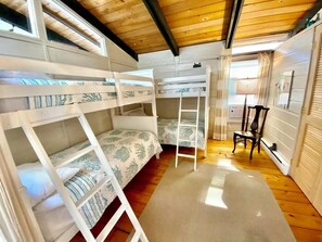 House, Multiple Beds, Kitchen, Garden View | 3 bedrooms, individually decorated, individually furnished