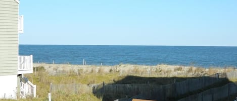 Maison en rangĂ©e, Plusieurs lits, patio, vue sur lâocĂ©an | Vue sur la plage ou lâocĂ©an