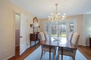 Dining - Rolling Road 38 (Rehoboth Beach)