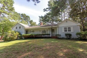 Exterior - Rolling Road 38 (Rehoboth Beach)