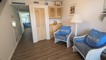 Condo, Multiple Beds, Balcony, Garden View | Interior