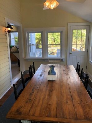 House, Multiple Beds, Kitchen | 5 bedrooms, individually decorated, individually furnished