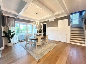 5 bedrooms, individually decorated, individually furnished - NEW Castle Street 129 (Rehoboth Beach)