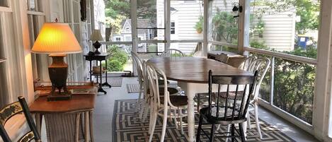 House, Multiple Beds, Kitchen, Garden View | Outdoor dining