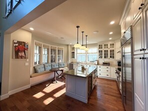 ハウス ベッド (複数台) プールアクセス ガーデンビュー | 専用キッチン | コーヒー / ティーメーカー