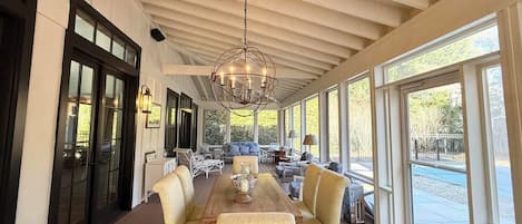 House, Multiple Beds, Pool Access, Garden View | Interior